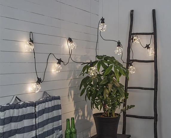 What color outdoor string lights keep bugs away?cid=3